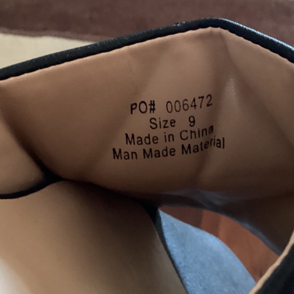 Journee Collection Elidia Slip On Block Heel Black Vegan Leather Sandals Size 9 - Picture 6 of 6